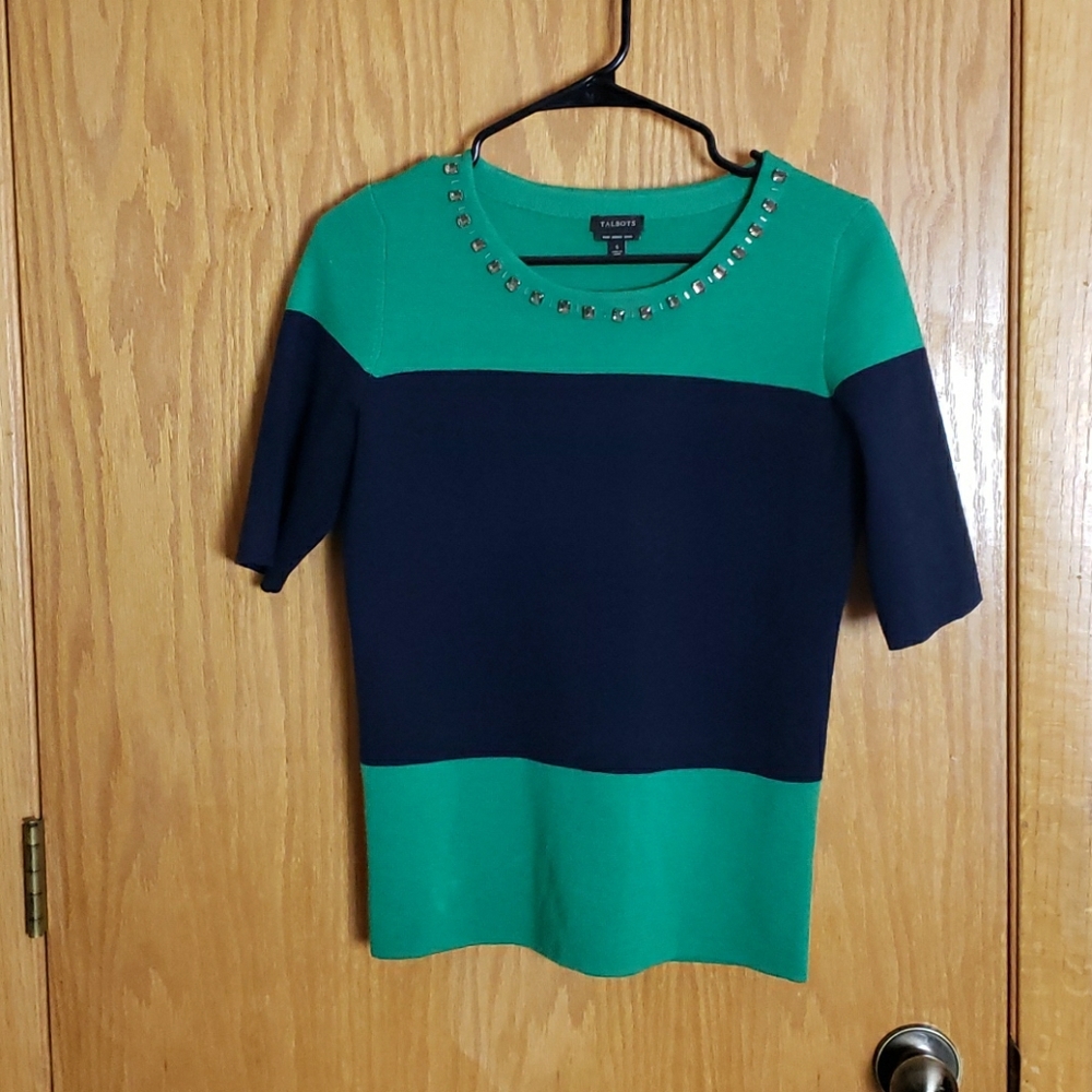 💚 Talbots Women Green and Blue Top 💙